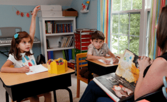 5 ventajas de hacer homeschooling, educar en el hogar