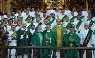 El Card. Rivera agradece a los diáconos su servicio a la Iglesia