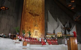 Homilía de la Celebración Litúrgica de la Pasión y Muerte del Señor