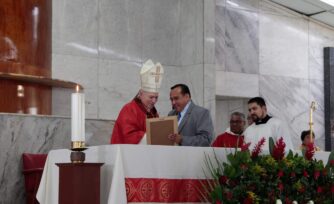 Esta es la canción que un sacerdote  le escribió al Card. Carlos Aguiar