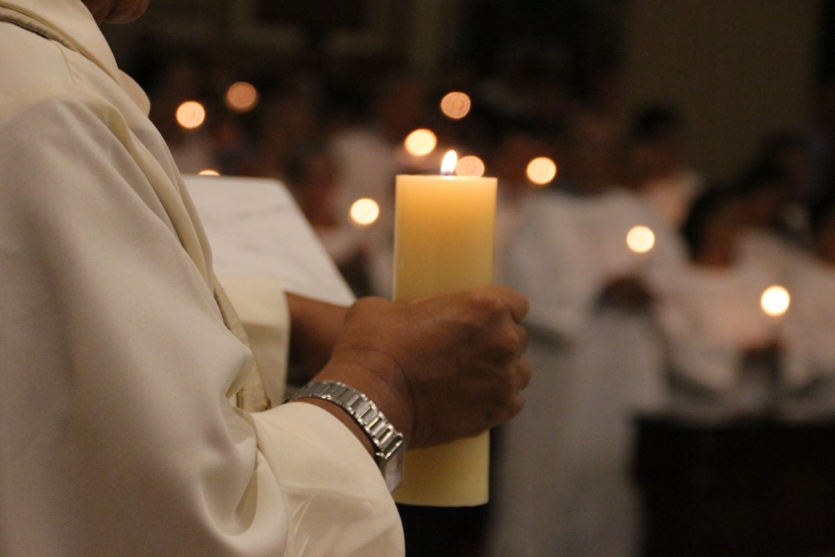 La Vigilia Pascual recuerda el triunfo de Cristo ante la muerte. Foto Cathopic