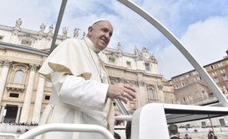 El cristiano tiene la misión de dar frutos que duren para siempre, afirma el Papa