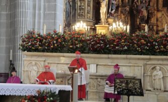 Conociendo al Arzobispo de México: Cambio de época