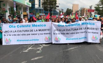 Marchan cientos de miles en el país contra el aborto