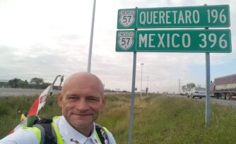 Recorrió a pie de Canadá hasta la Basílica de Guadalupe