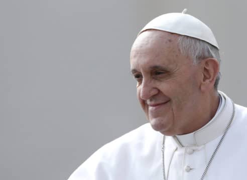 ¿El Papa Francisco autorizó vender los bienes de la Iglesia?