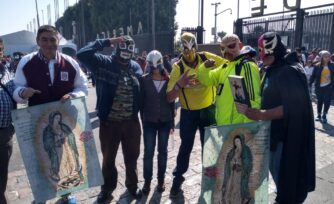 Peregrinan luchadores a la Basílica de Guadalupe