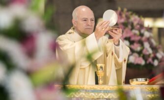 Homilía del cardenal Aguiar en la Natividad del Señor