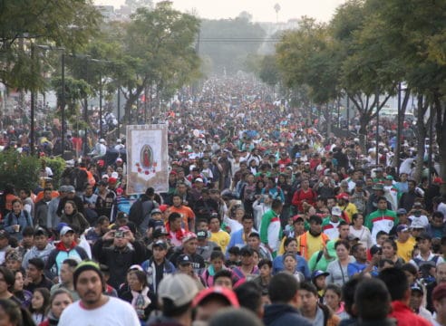 10 millones de peregrinos cantan las Mañanitas a la Virgen de Guadalupe