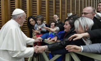 El Papa reflexiona sobre Panamá y sobre la ‘Influencer’ de Dios
