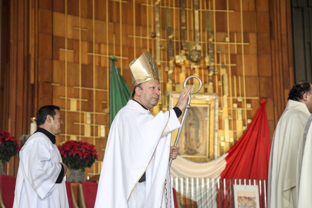 El Nuncio Franco Coppola preside la Misa en la Basílica de Guadalupe