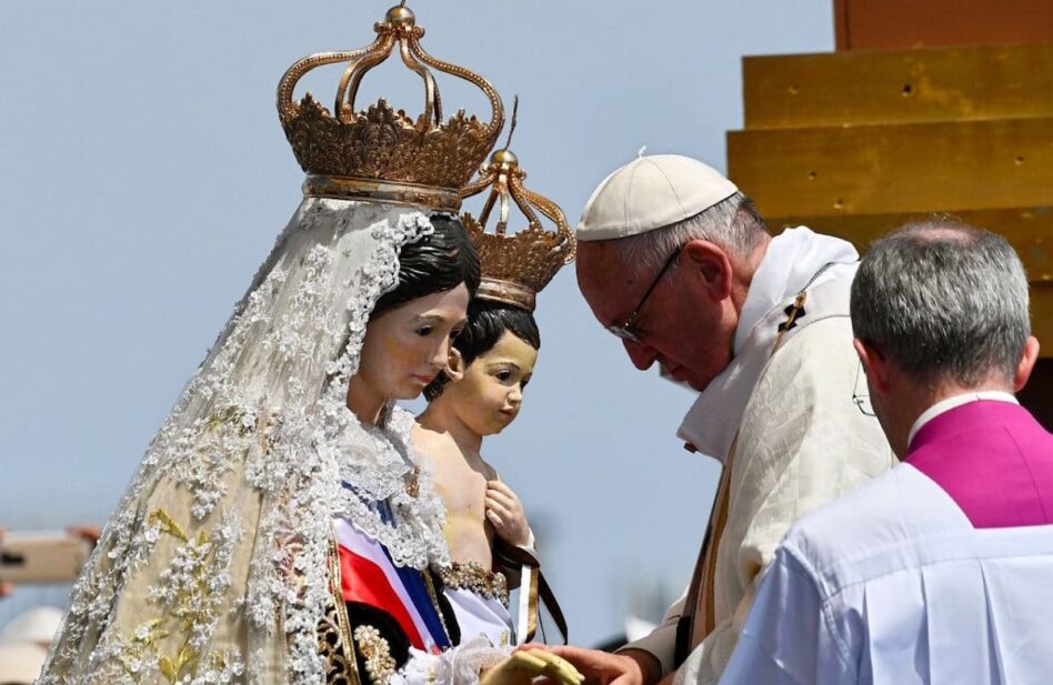 El día que el Papa Francisco le prometió a la Virgen del Carmen no ver TV