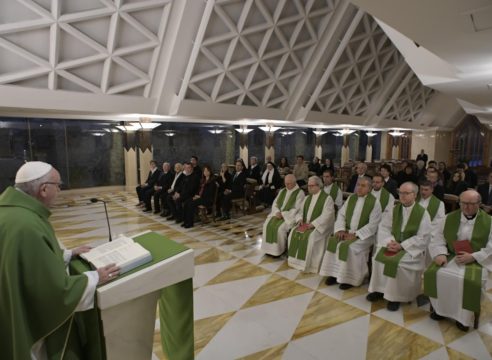 Papa Francisco: “La vida sólo tiene valor al donarla en el amor”