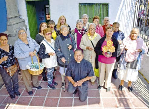 Las Chicas de la Divina en Tepito