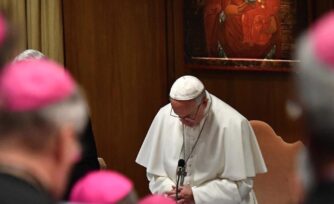 Papa Francisco: “Escuchemos el grito de los que piden justicia”