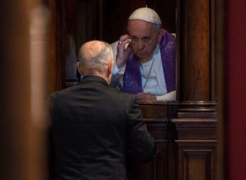 El Papa participará en jornada de confesiones en el Vaticano