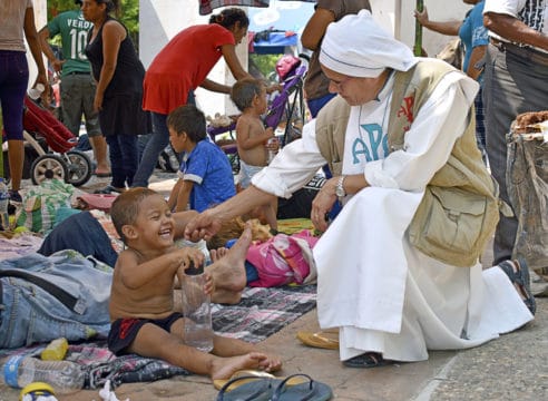 ¿Qué es la caridad y por qué es tan importante para los cristianos?