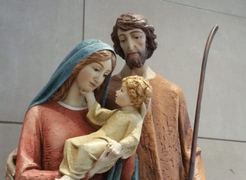 La Sagrada Familia, ¿por qué encomendarnos a Jesús, María y José?