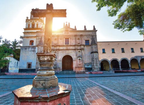 5 hermosos atrios que puedes visitar en la Ciudad de México