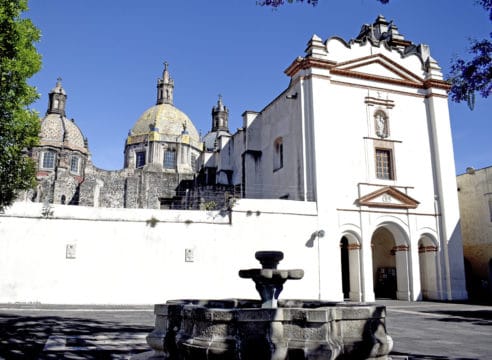 El templo del Carmen, donde se vive el silencio y la oración