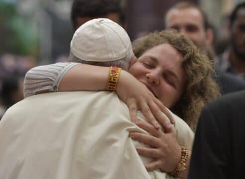 El poema que el Papa Francisco dedica a los jóvenes