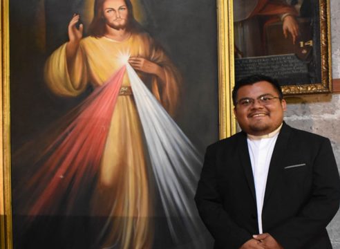 El hijo rebelde que se volvió sacerdote