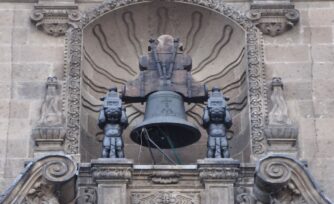 La Campana de Dolores fue dedicada a San José, protector de la familia