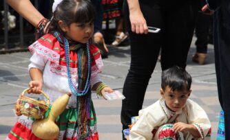 ¿Por qué los niños usan disfraces de Juan Diego el Jueves de Corpus?