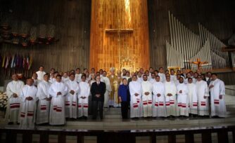 Sacerdotes de varias diócesis se despiden de la Virgen de Guadalupe