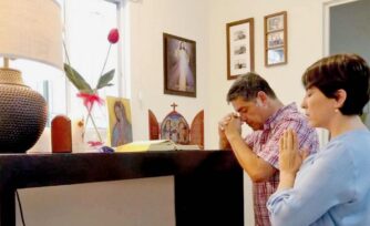 ¿Cómo celebrar a la Virgen de Guadalupe en casa?