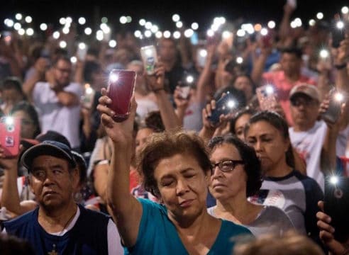 Ante tiroteos, Obispos de Estados Unidos exigen legislación efectiva