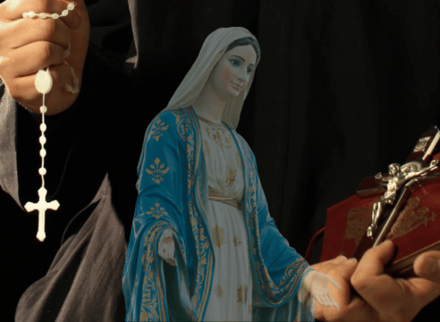 ¿La Virgen María tiene presencia en los exorcismos?