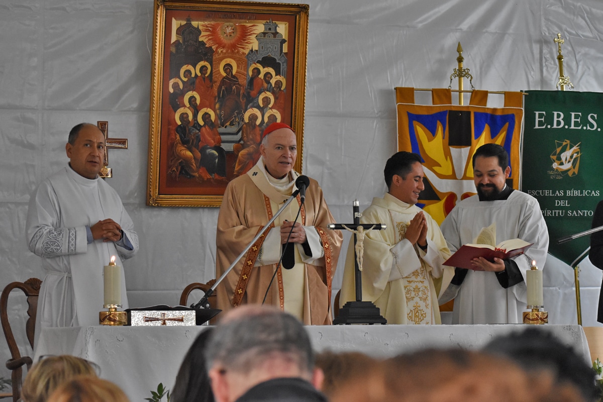 El Cardenal Aguiar en el Instituto de Pastoral Bíblica Salvador Carrillo Alday. Foto: Ricardo Sánchez