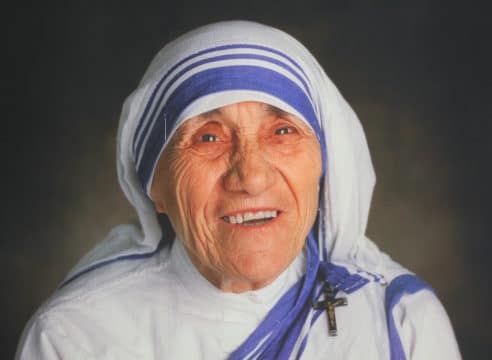 5 de septiembre: Madre Teresa de Calcuta, santa dedicada a los pobres