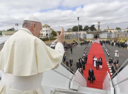 El Papa Francisco visitará Iraq en marzo de 2021