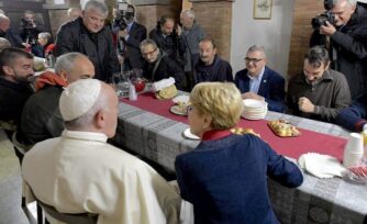 El Papa inaugura Centro de Acogida para personas sin hogar