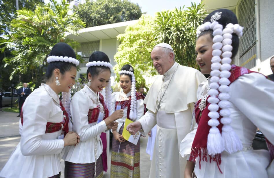 Los dos consejos del Papa Francisco a los jóvenes de Tailandia