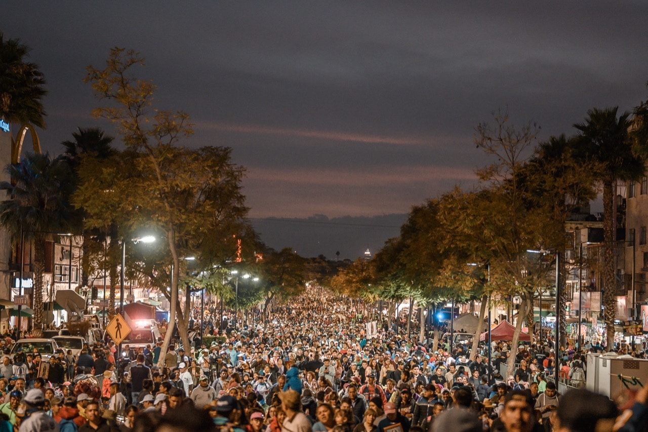 Peregrinos en la noche del 11 de diciembre de 2019. Foto: Gustavo Rojas