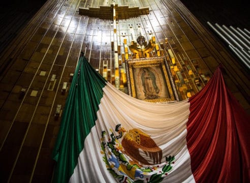 Sigue aquí el Rosario y la Serenata continental a la Virgen de Guadalupe