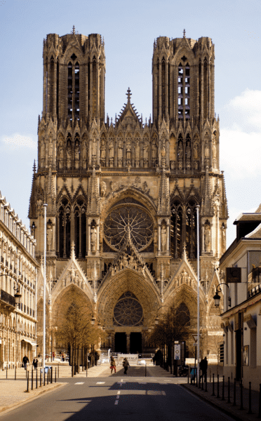 Catedral de Reims. Foto: Johan Bakker via Wikimedia Commons [CC BY-SA 3.0])