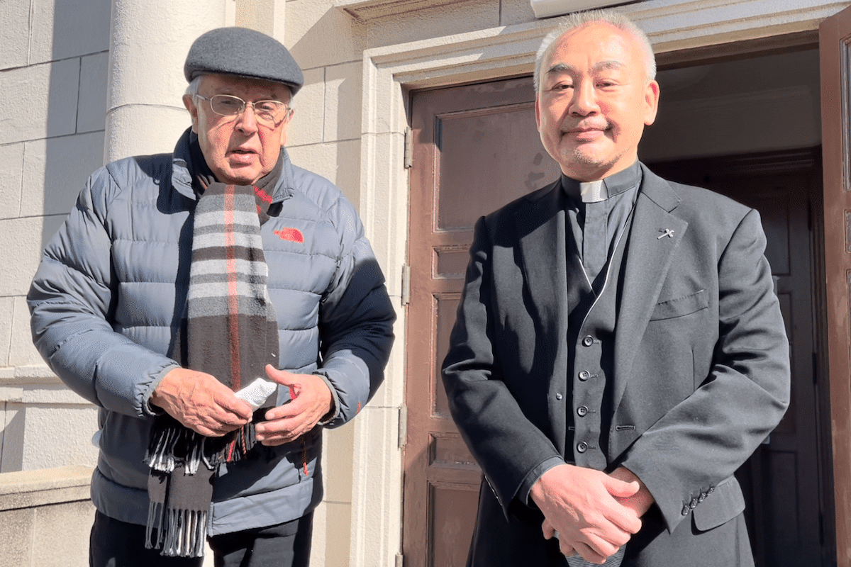 Marco Antonio Martínez y Watanabe en la parroquia de los Mártires de Nagasaki en Tokio Japón