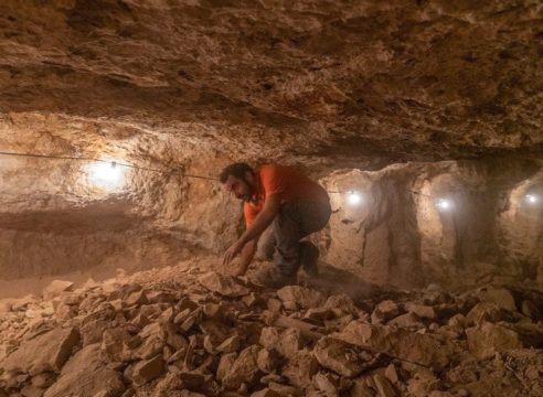 Descubren en Israel fragmentos de la Biblia de hace 2000 años