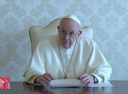 El Papa pide al mundo financiero trabajar por el bien común