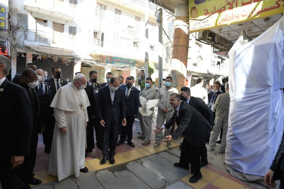 El segundo día de actividades del Papa Francisco en Irak fue un clamor por la paz.