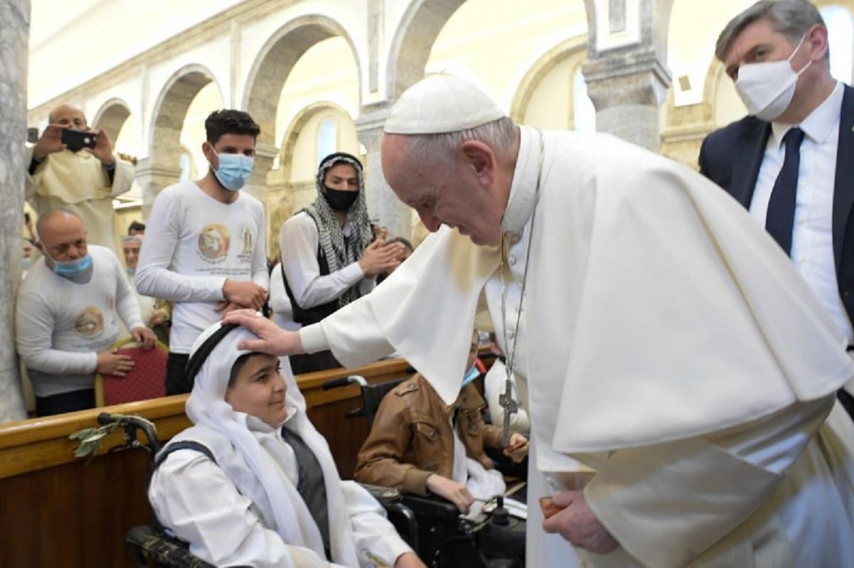 El Papa Francisco en la Iglesia de la Inmaculada Concepción en Qaraqosh, Irak. Foto: Vatican Media.