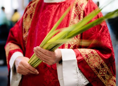 5 puntos que cambiarán en los oficios de Semana Santa 2021 por el Covid