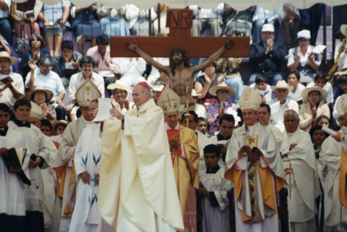 El 29 de junio de 1997 se realizó la ordenación episcopal del Card. Carlos Aguiar Retes. Foto: Arquidiócesis de Tlalnepantla.