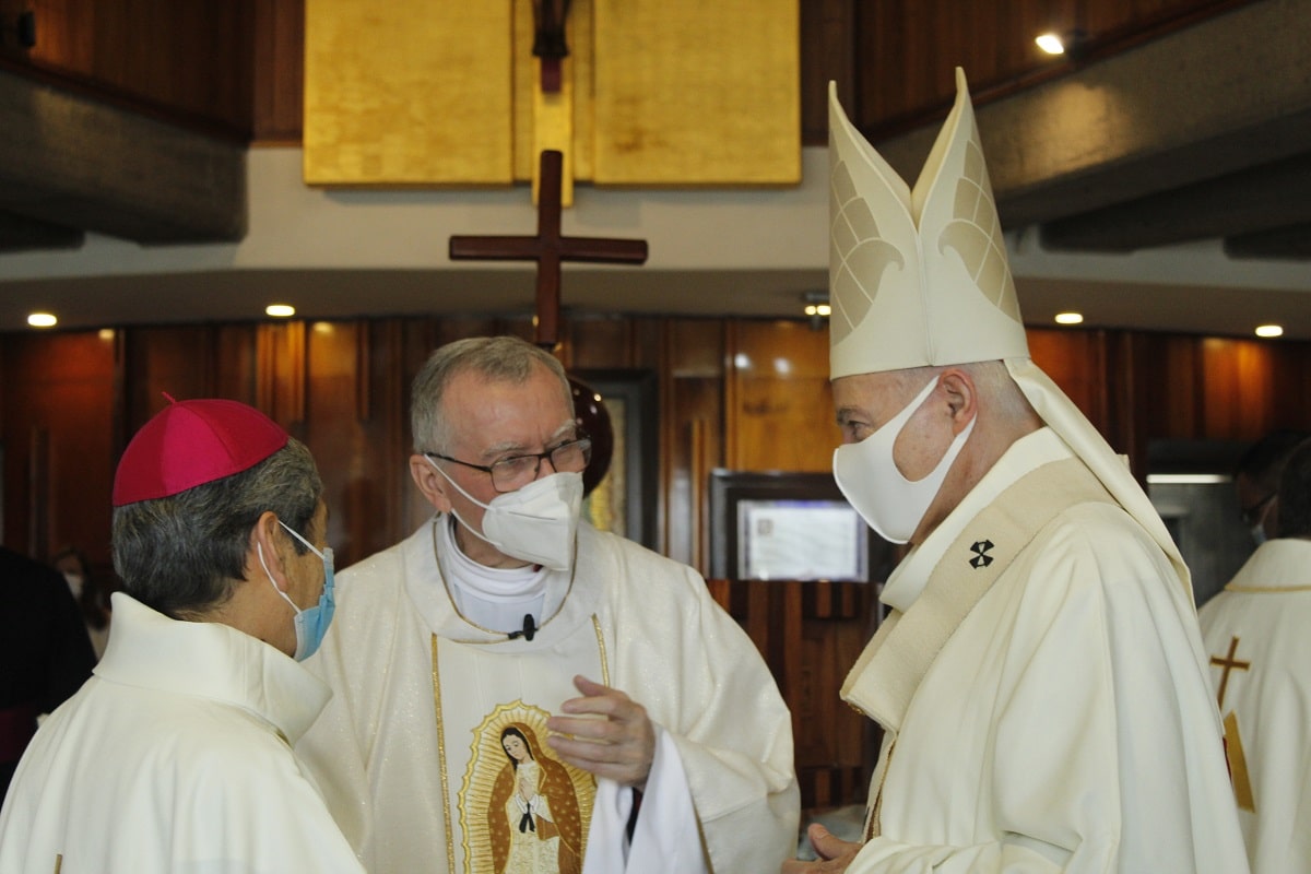 El Secretario de Estado de la Santa Sede en su llegada a la Basílica de Guadalupe. Foto: INBG/Cortesía.