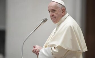 Intención del Papa en diciembre: Oremos juntos por los catequistas