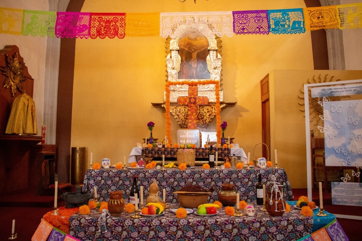 Ofrenda de Muertos 2021 de la Catedral Metropolitana de México. Foto: Leonel Guízar.